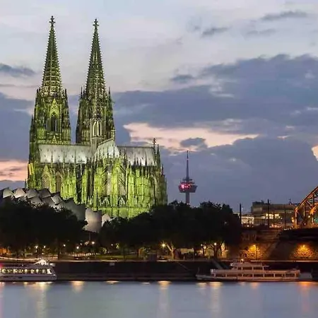Apartmán 2 Zimmer Apartment Mit Blick Auf Den Koelner Dom *