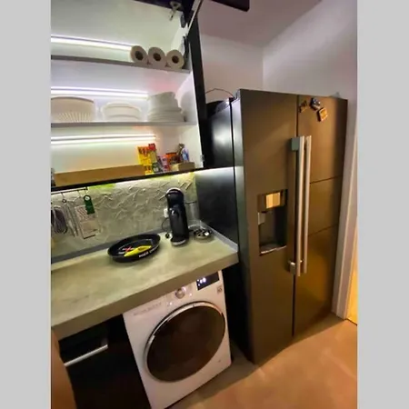 2 Zimmer Apartment Mit Blick Auf Den Koelner Dom Lejlighed *